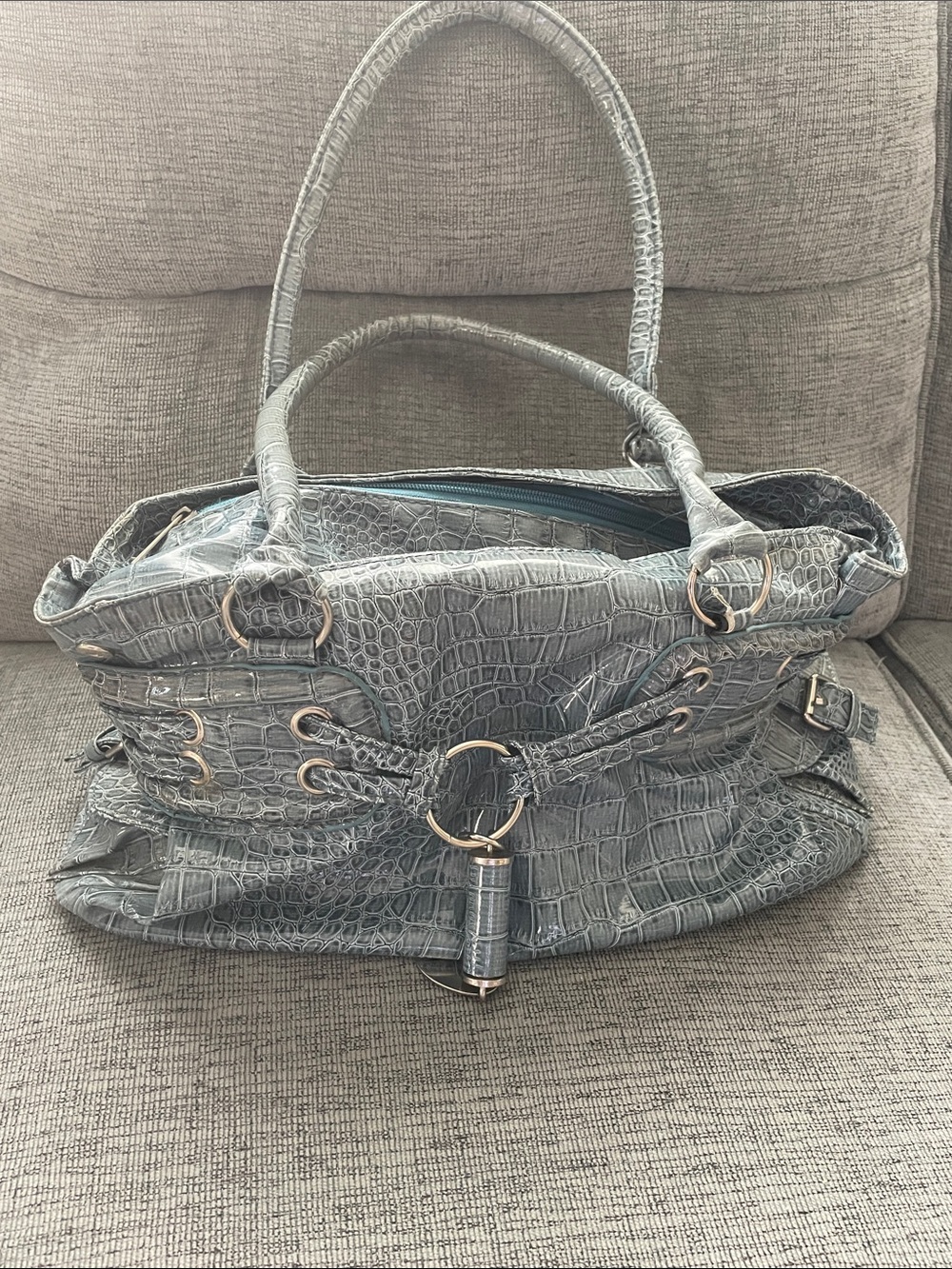 Croc-Embossed Shoulder Bag in slate light blue gray